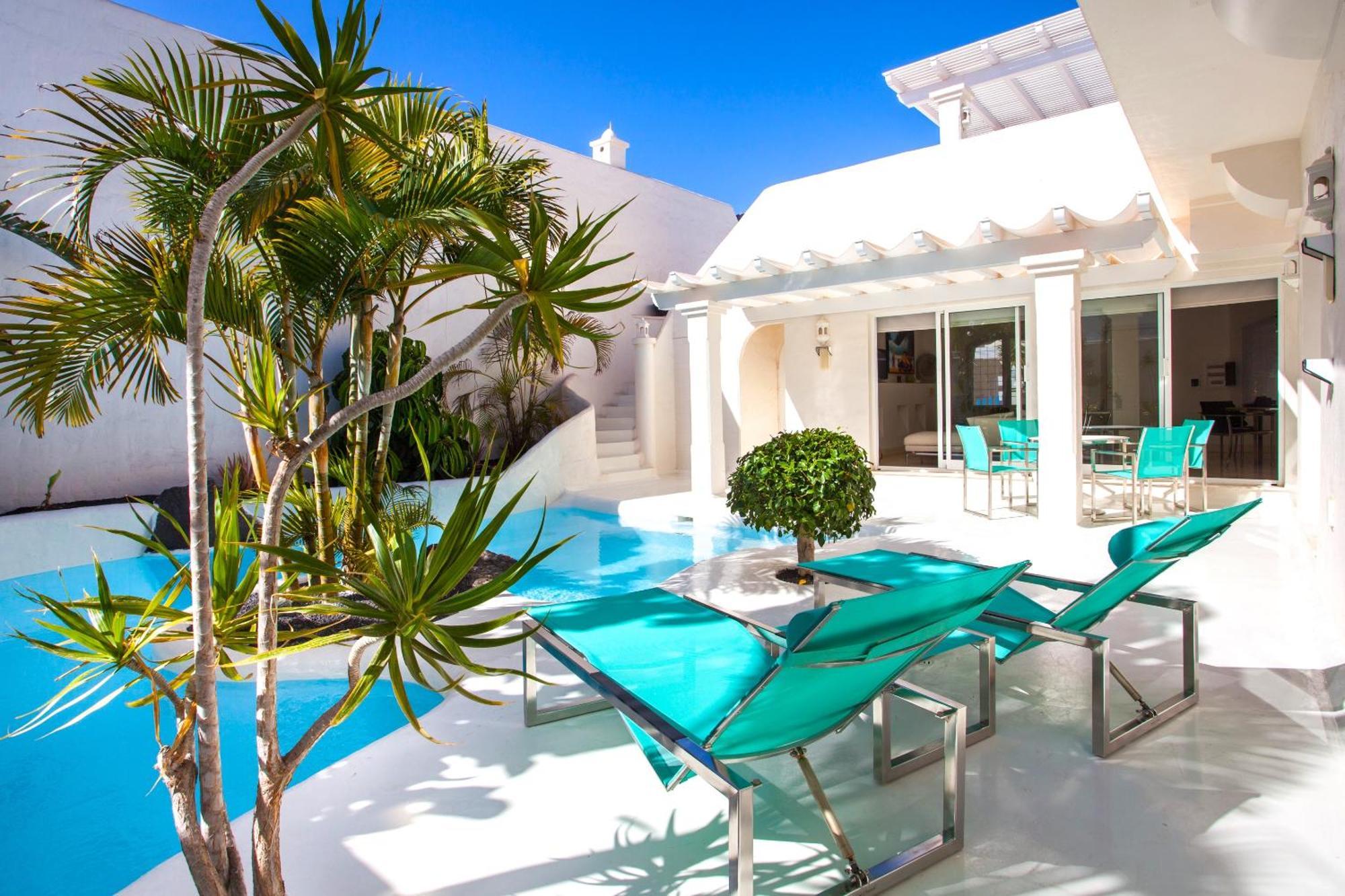 Katis Villas Boutique In Bahiazul Corralejo Exterior photo