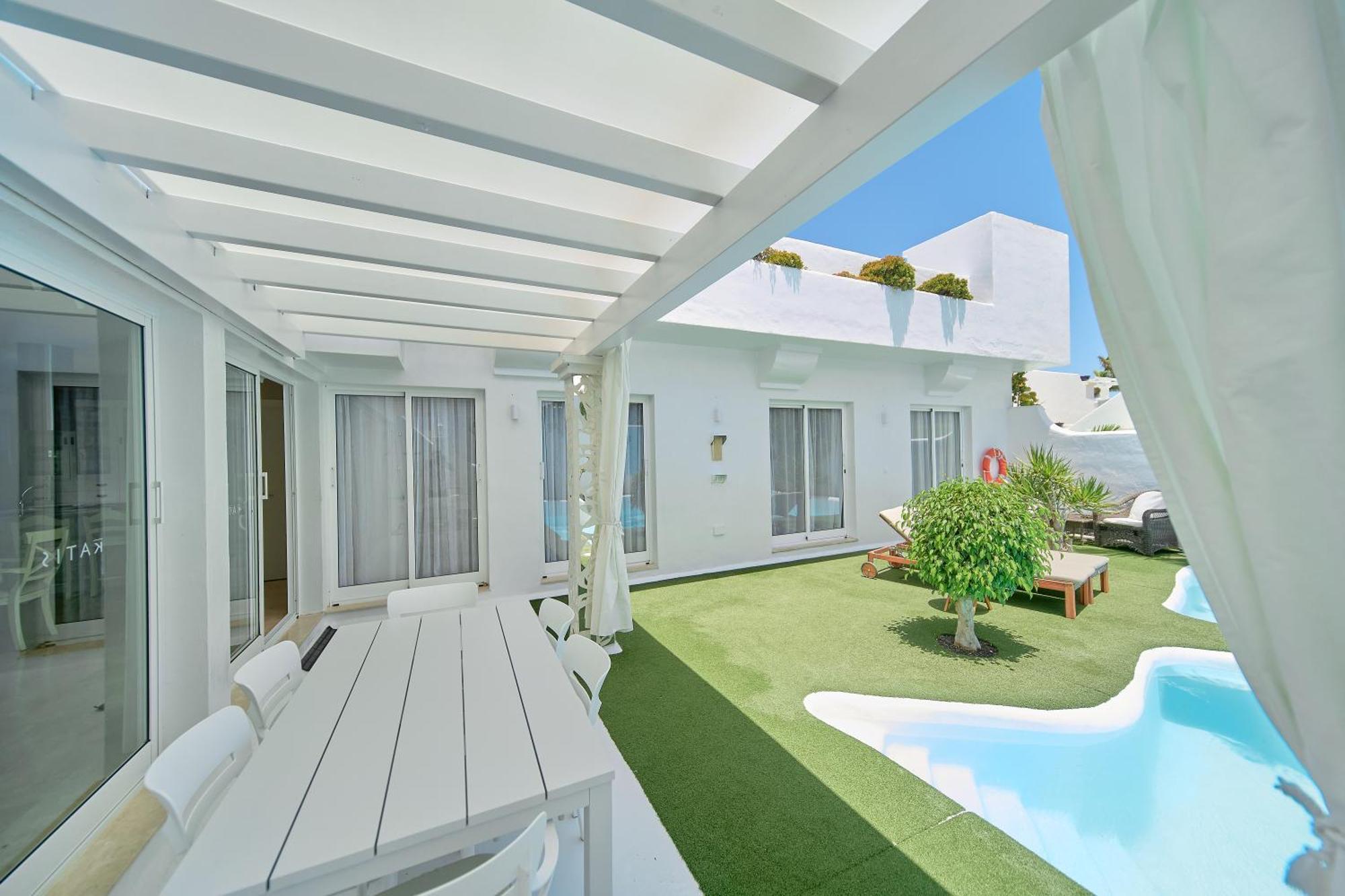 Katis Villas Boutique In Bahiazul Corralejo Exterior photo